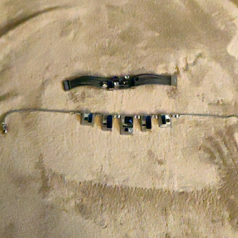 White House Black Market Necklace & Bracelet Pair